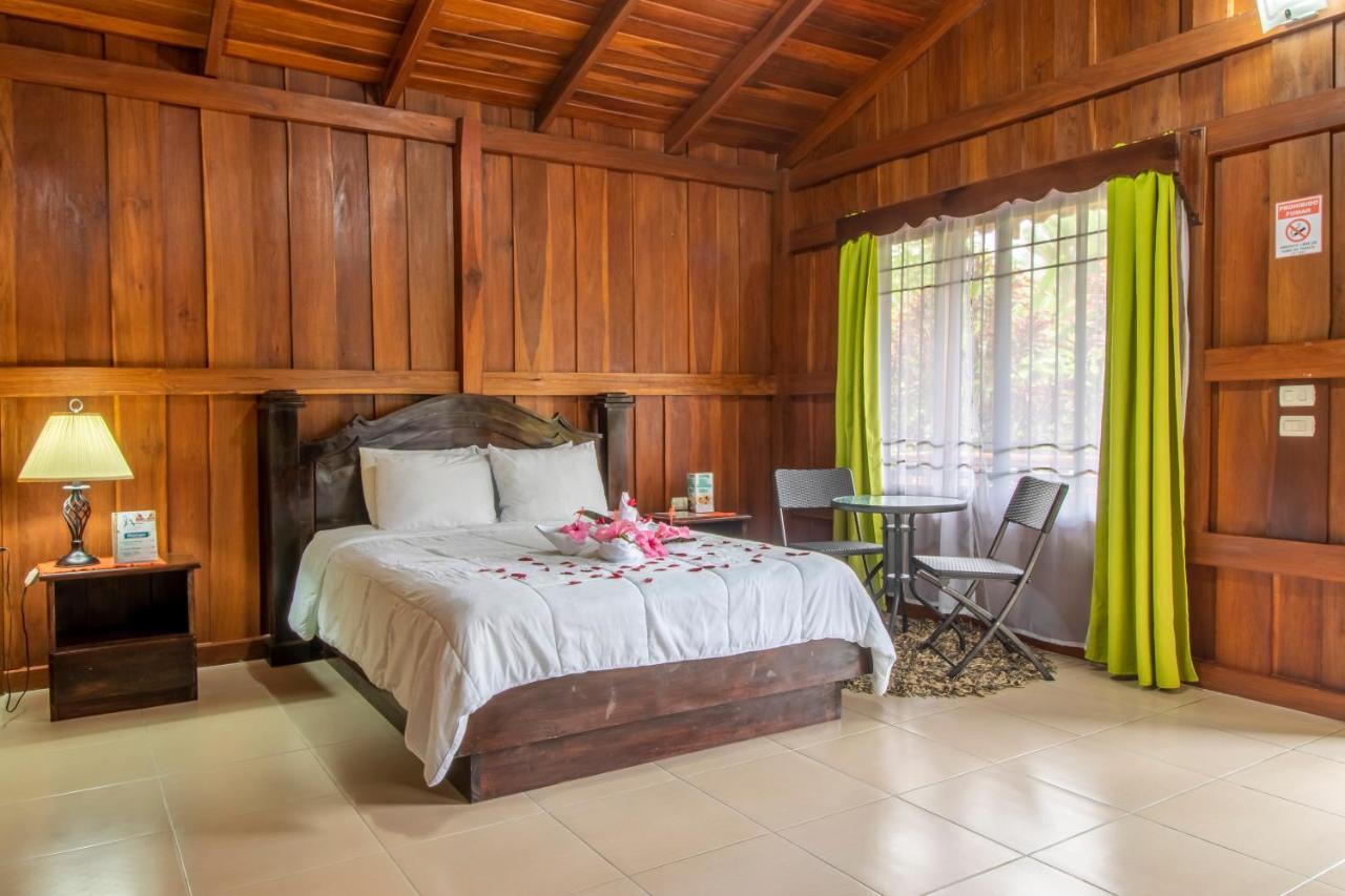 Hotel Rancho Cerro Azul La Fortuna Exteriér fotografie